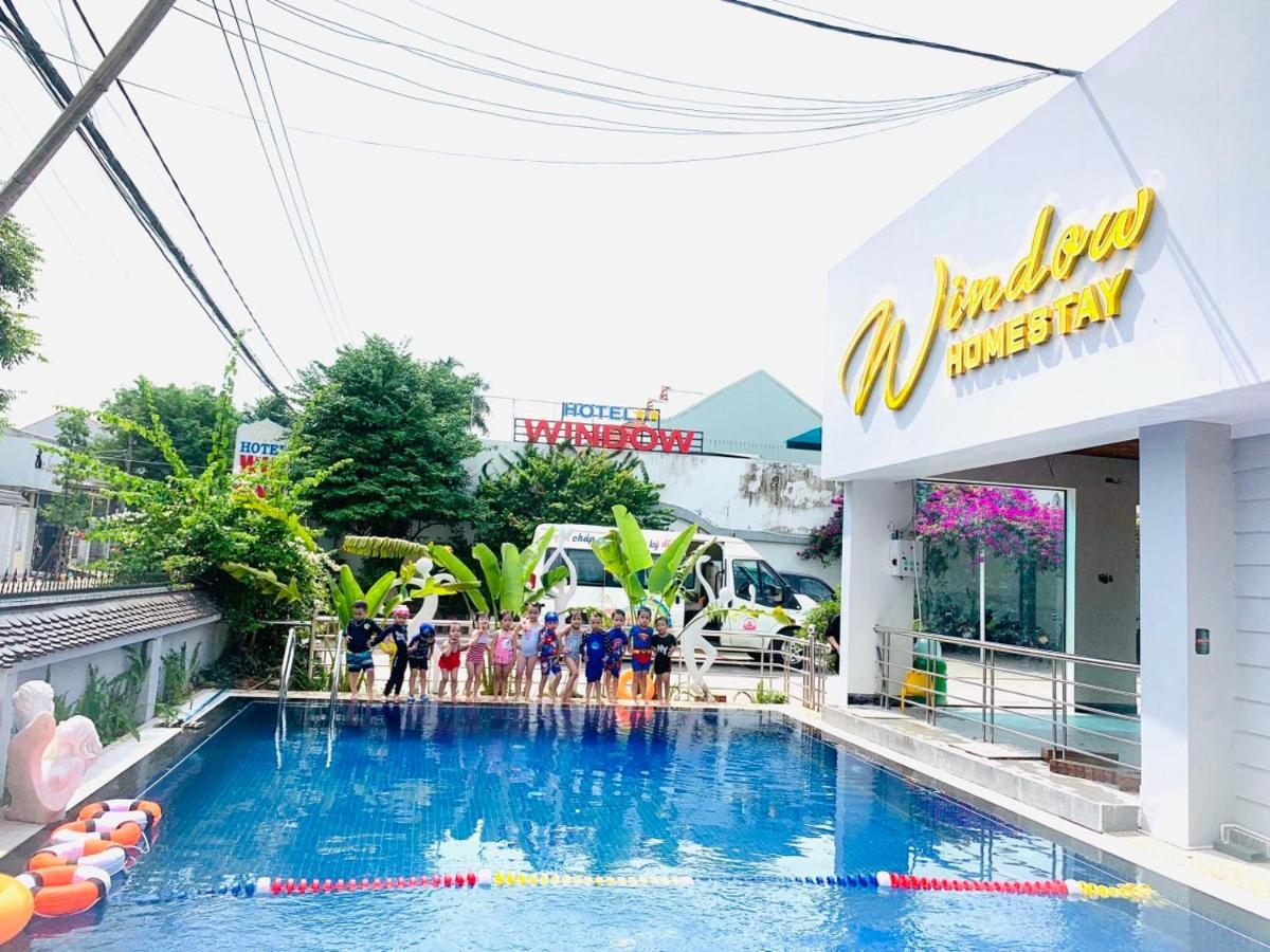 كون توم Window Homestay المظهر الخارجي الصورة