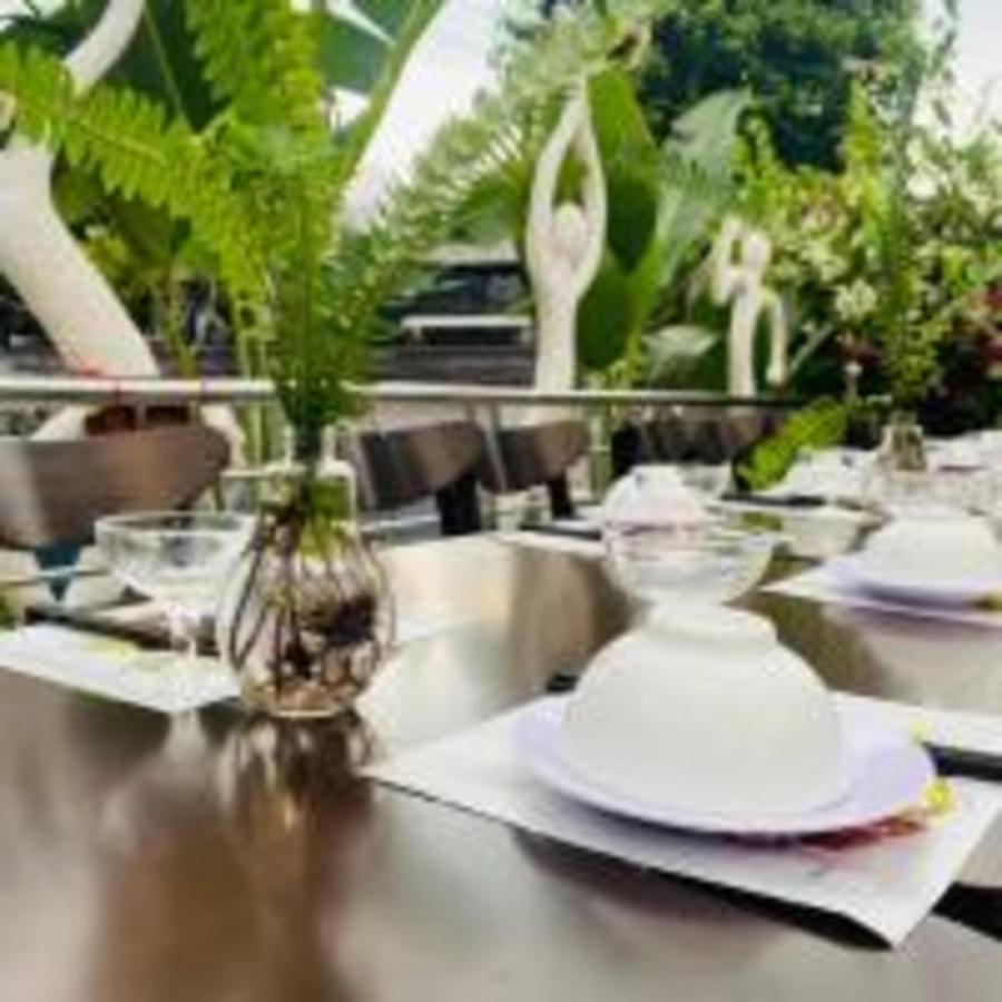 كون توم Window Homestay المظهر الخارجي الصورة