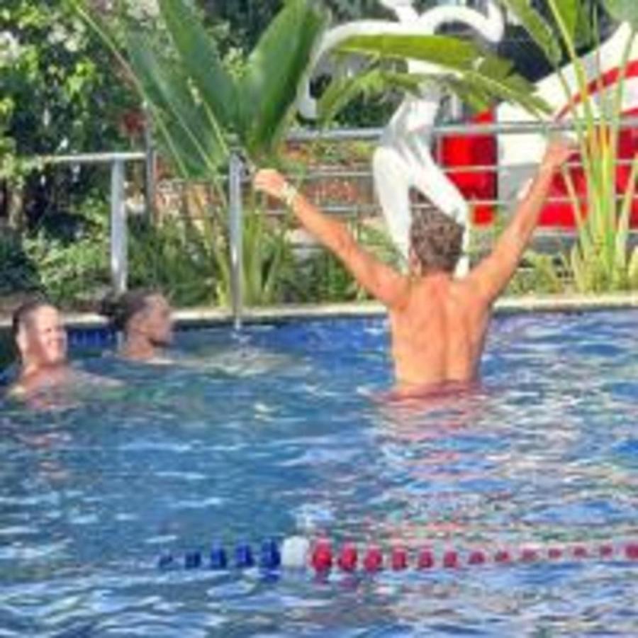 كون توم Window Homestay المظهر الخارجي الصورة