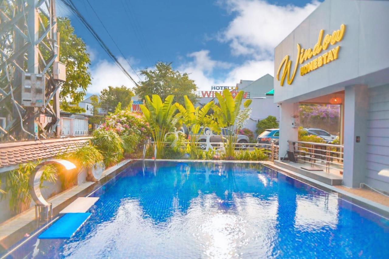 كون توم Window Homestay المظهر الخارجي الصورة