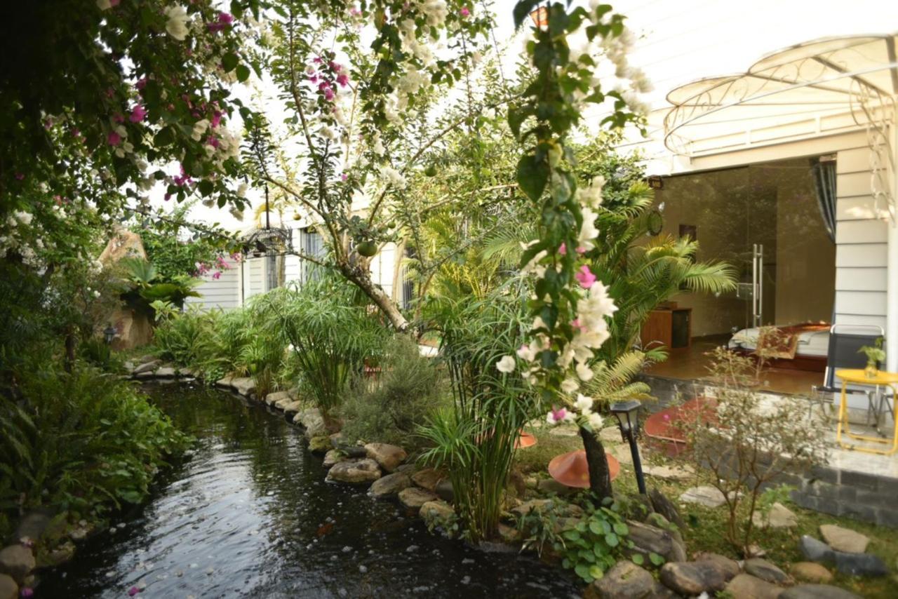 كون توم Window Homestay المظهر الخارجي الصورة