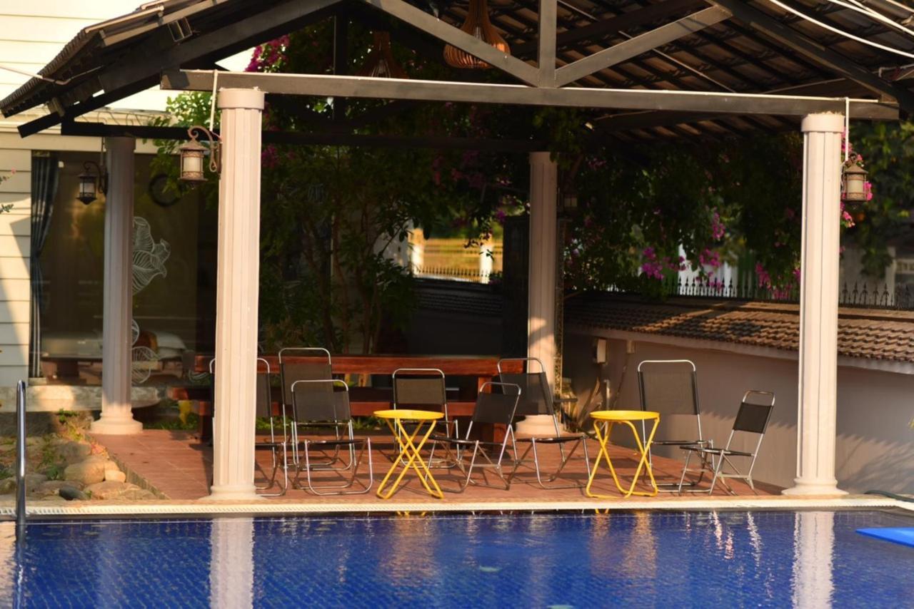 كون توم Window Homestay المظهر الخارجي الصورة